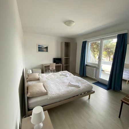 Bed and Breakfast Rivabella Garni & Restaurant Tenero-Contra Exterior foto